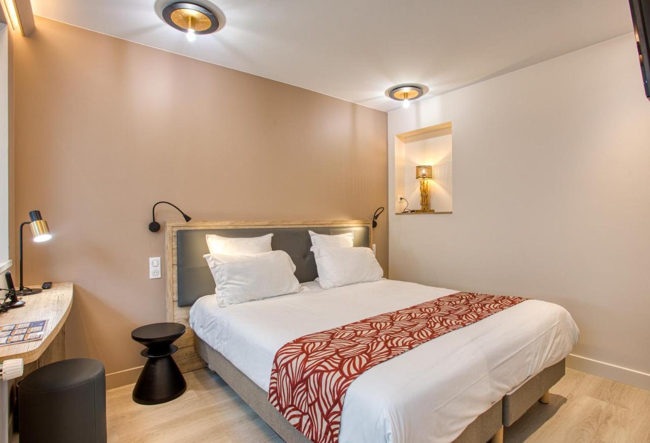 Hotel Montaigne Сарла-ла-Канеда Екстериор снимка